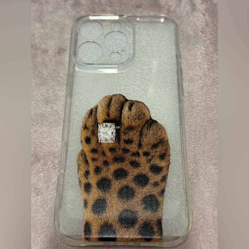 iPhone 16 Pro Max Case - Leopard wearing a diamond ring print